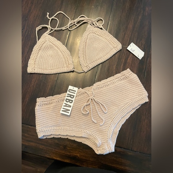 Urban outfitters crochet bikini top & bottom - Picture 1 of 2